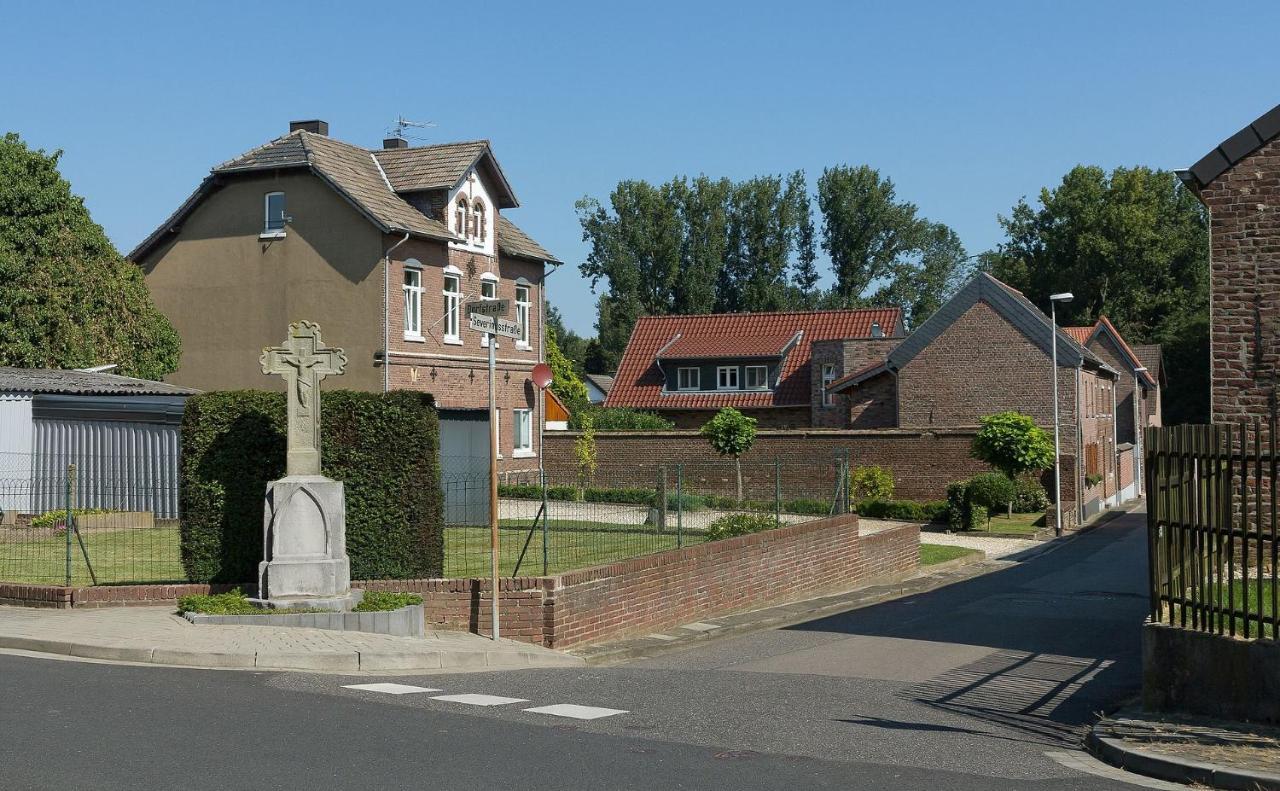 B&B 'T Wehrzien Selfkant エクステリア 写真